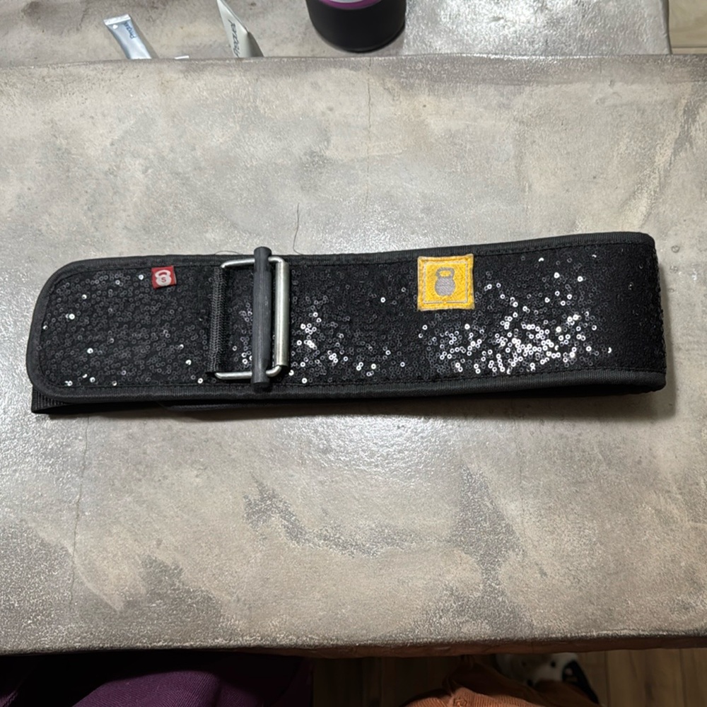 2pood weightlifting CrossFit lifting belt black sparkly